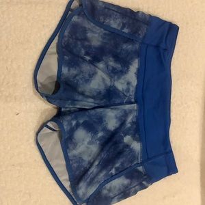 Lululemon blue run times shorts Size 4